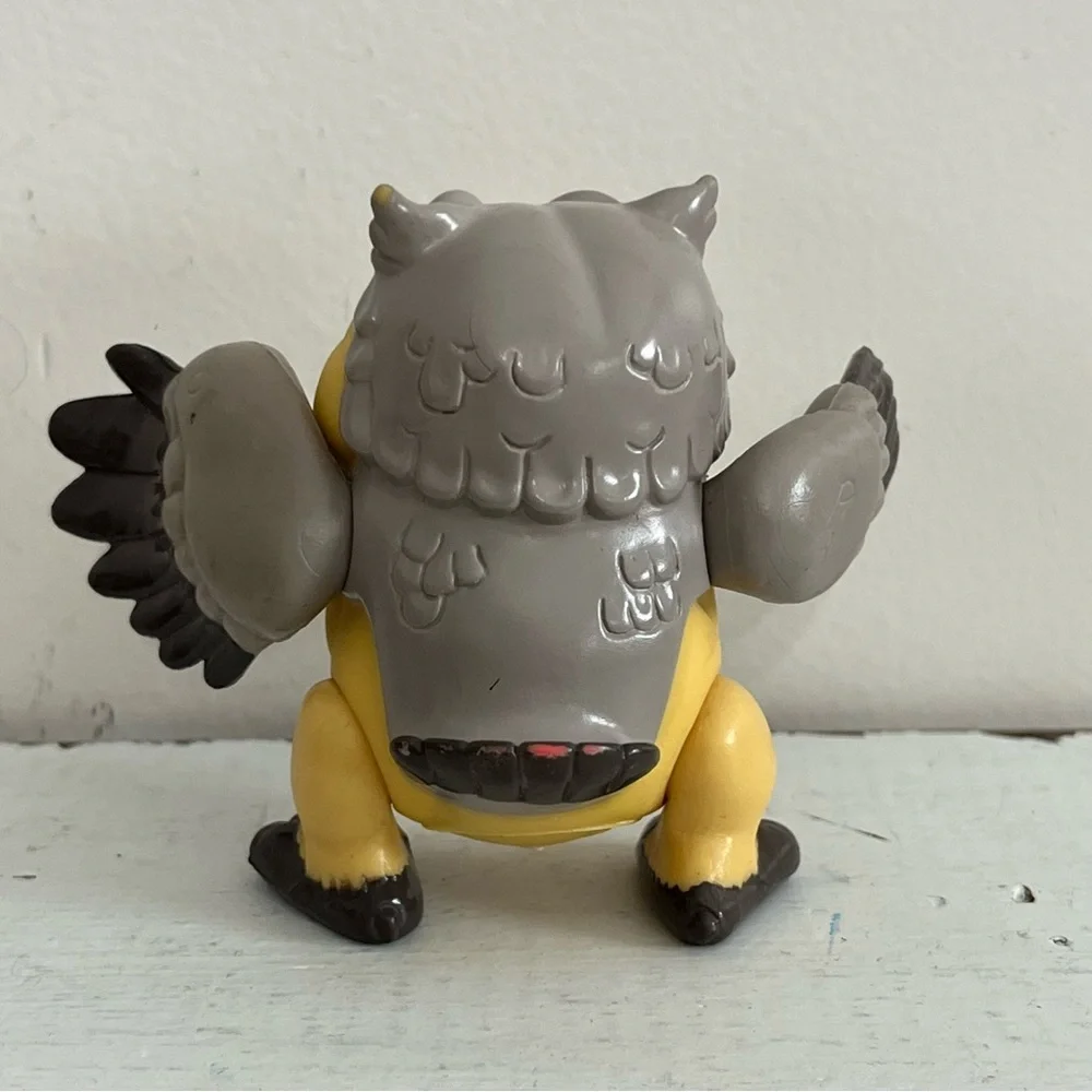 Vintage 1988 Disney Bambi Owl PVC Toy Wings Move Vintage Toy Figure‎ Cake Topper